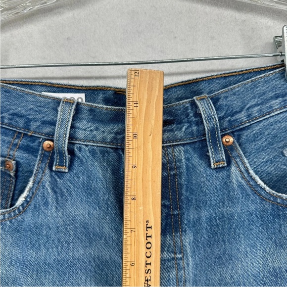 LEVI'S 501’s Original Fit Button Fly 100% Cotton Distressed Denim Sz. 28x30 - Picture 6 of 14
